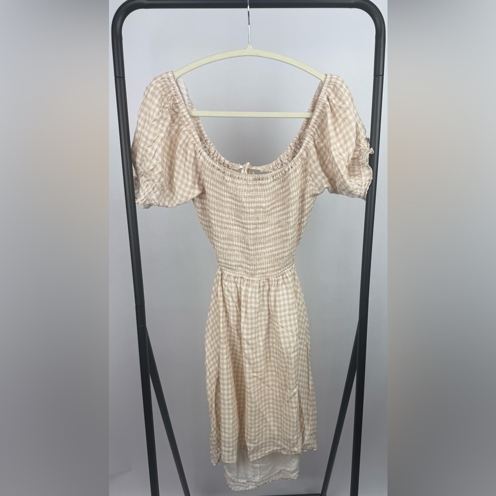 Rachel Parcell Tan Gingham Smocked Mini Dress Open Back Puff Sleeve Size L NWT - Picture 2 of 5